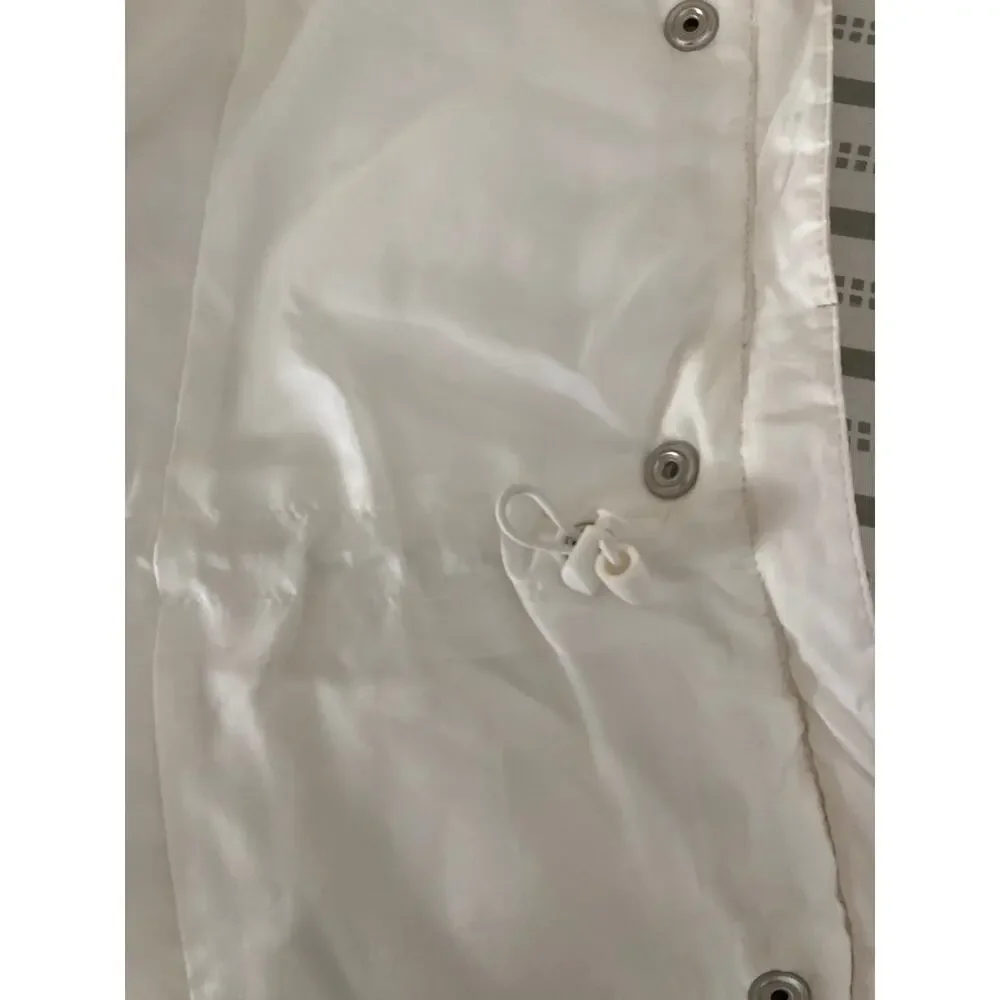Gap white fitted zipper/snap quilted puffer spring vest with pockets, size M - Picture 8 of 10